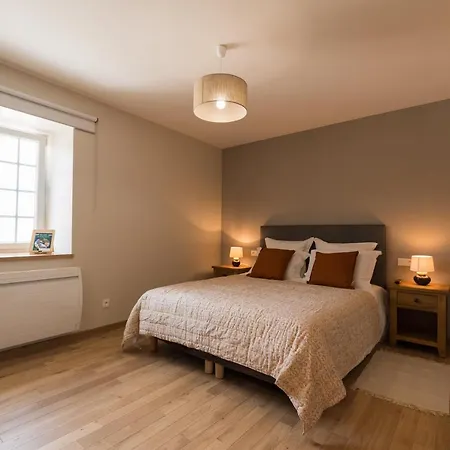 Πανσιόν La Vallee Joly Le Vast