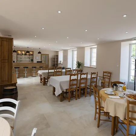 La Vallee Joly Le Vast