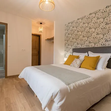 La Vallee Joly Le Vast