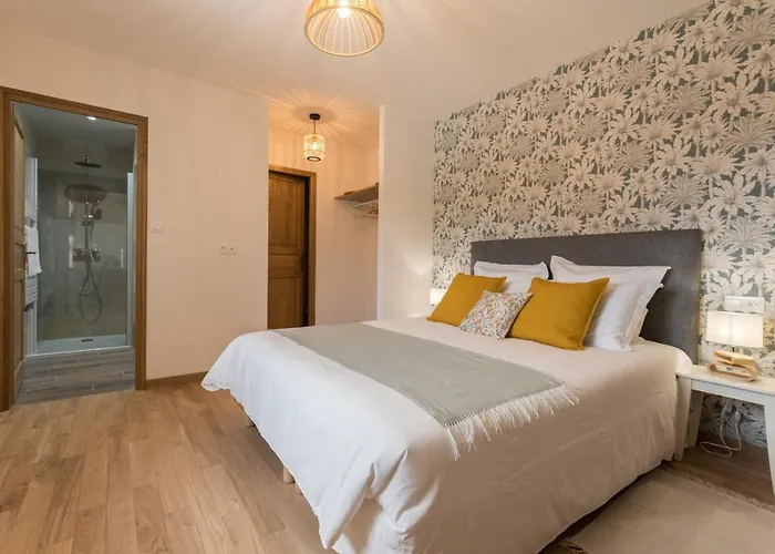 La Vallee Joly Le Vast